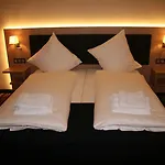 Fortune Hotel